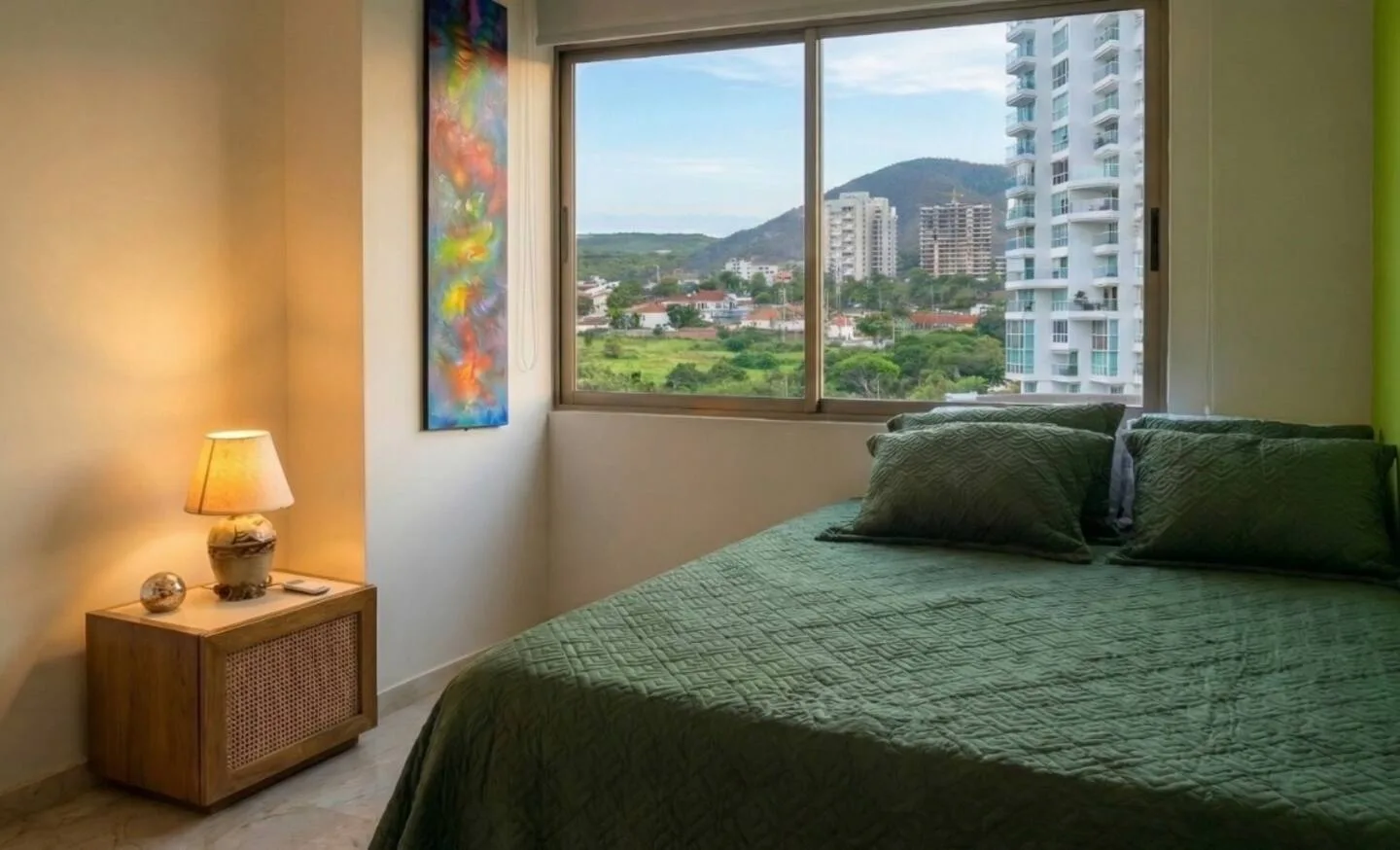 Habitación con vista a la montaña